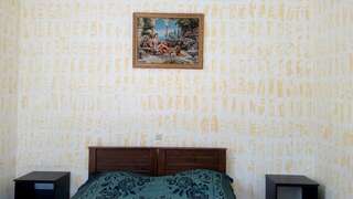 Проживание в семье Natalia House Кобулети Cемейный номер с собственной ванной комнатой-1