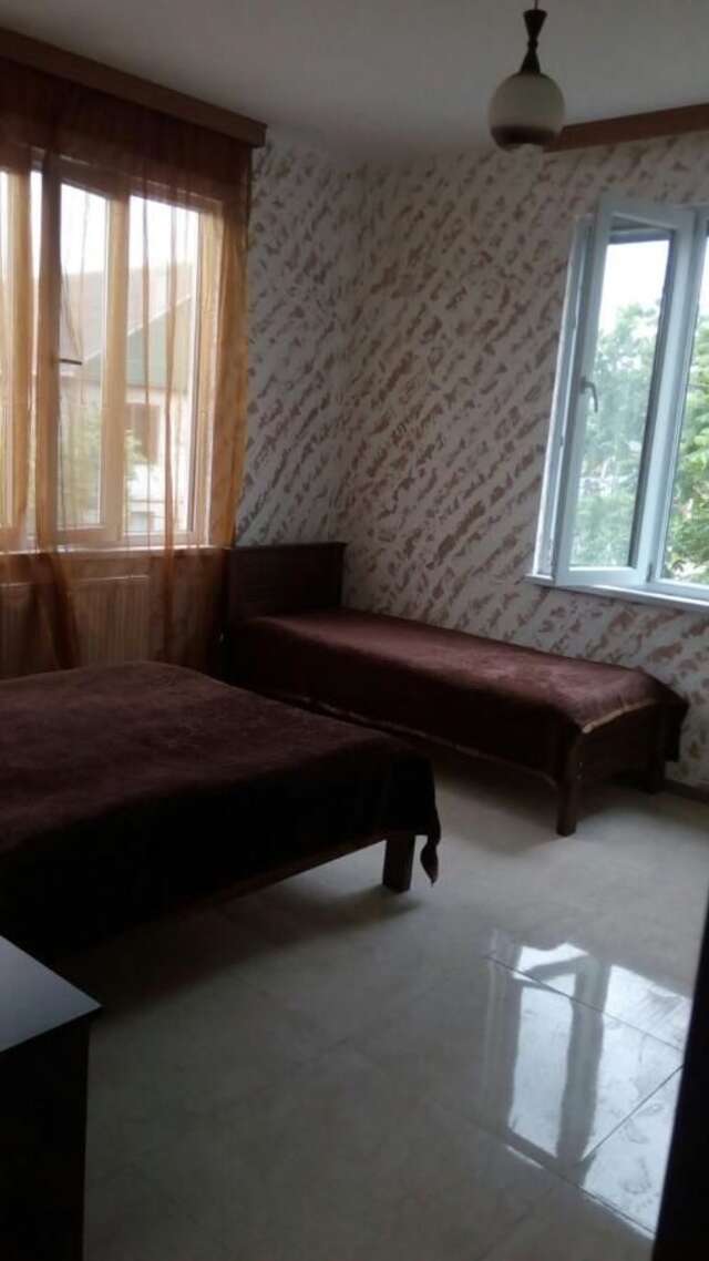 Проживание в семье Natalia House Кобулети-17